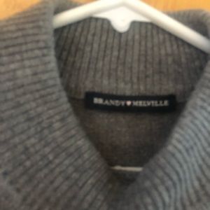 Brandy Melville Sweaters - Brandy Melville Mock Sweater Brandy Melville Sweaters - Brandy Melville Mock Sweater
